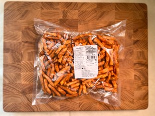 Фрайчизы со вкусом чеснок (100 гр.): Сыр копченый на ольхе с перцем 