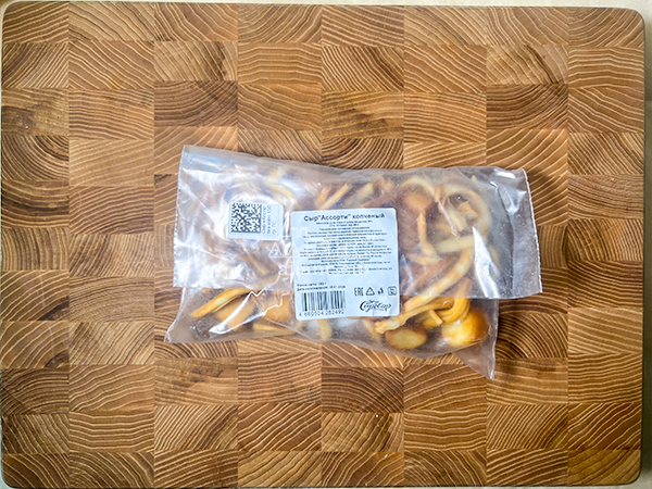 Сыр 150 гр ГОРНЫЙ СЫРОВАР (Ассорти копчёный) в Можайске