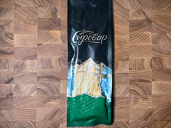 Сыр 60 гр ГОРНЫЙ СЫРОВАР (Паутинка копчёная) в Можайске